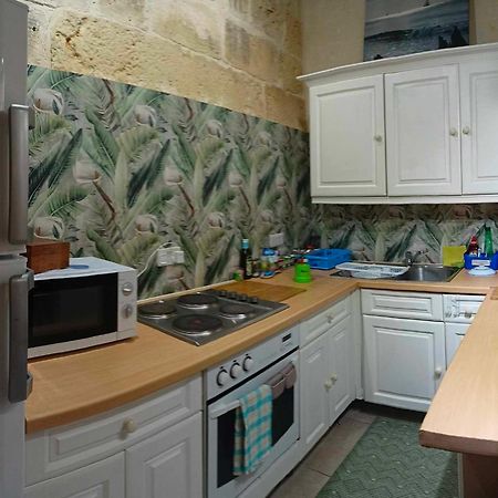 Arthome - Guest Rooms Арб Экстерьер фото